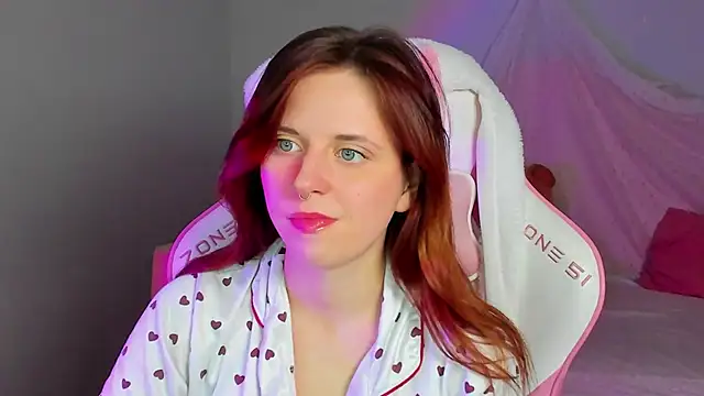 FreyaVey live XXX chat