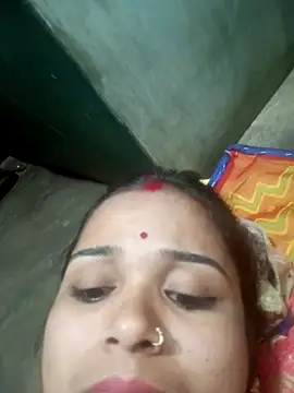 Deepjakolirr Show in webcam