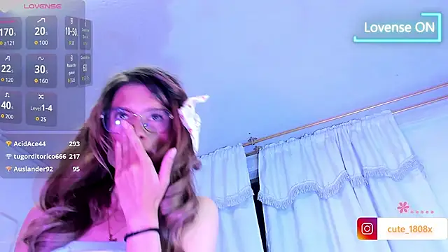 Sofiia_cute_ Live XXX-chat