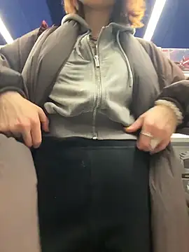 แชท XXX สดของ RosieSecret