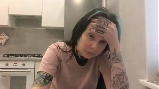 Chat XXX en directo de HighelikeGirl