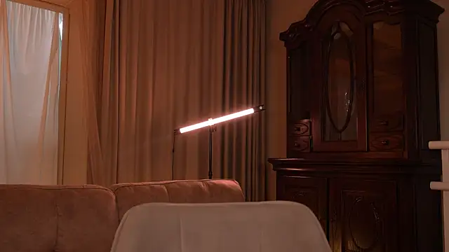 aurora_nude 现场XXX聊天