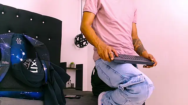 Mowgli_FFun 라이브 XXX 채팅