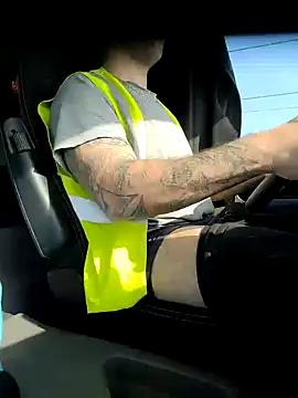 mayhem13000 live XXX chat