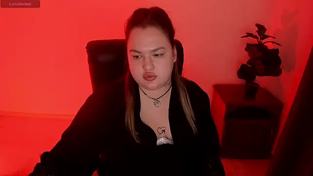 Sofiawetsweet live XXX chat