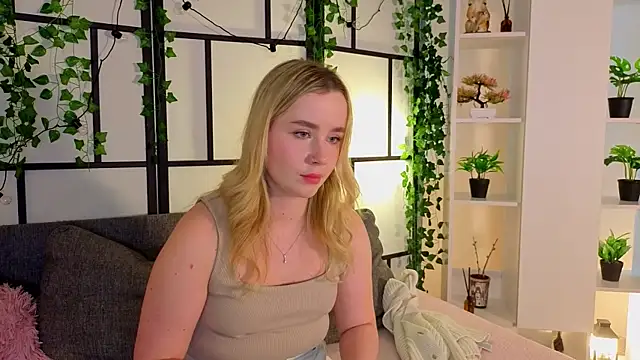 دردشة IvetteLabore الجنسية المباشرة