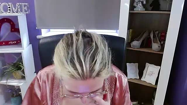 Zoey_Erotic 现场XXX聊天