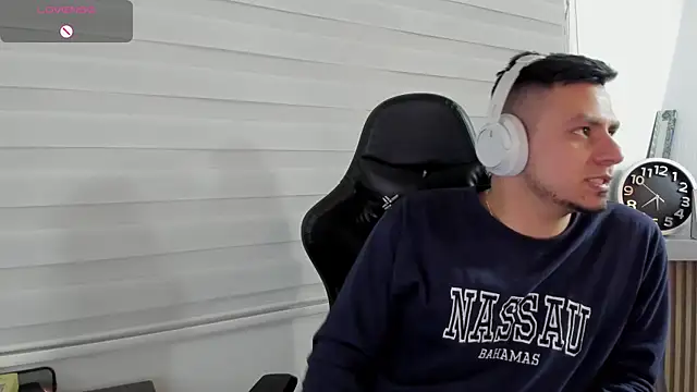 Chat XXX en directo de Rick_Adams