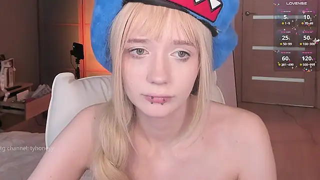 ElizabethBritanny's Live XXX Chat