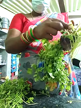 Chat XXX en directo de Tamilselviroja-