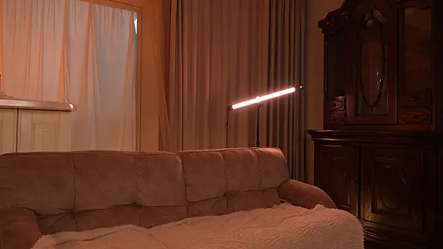 Chatroom XXX en direct de aurora_nude