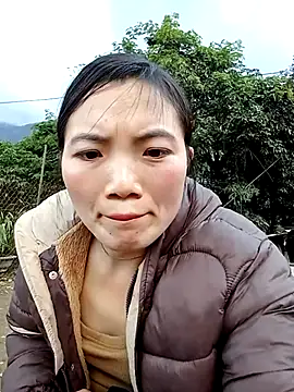 ngan-cute Live XXX-chat