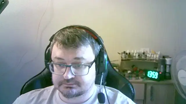 SirAbuser 现场XXX聊天