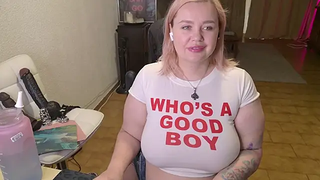 MargotGrey Adlı Modelin Canlı XXX Sohbeti