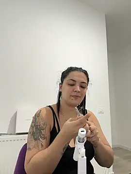 LuciaLoca 라이브 XXX 채팅