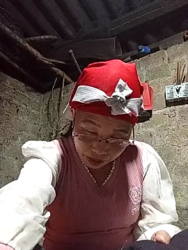 lena-cute élő XXX-chatje