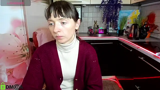 TayanaJons' Live XXX Chat