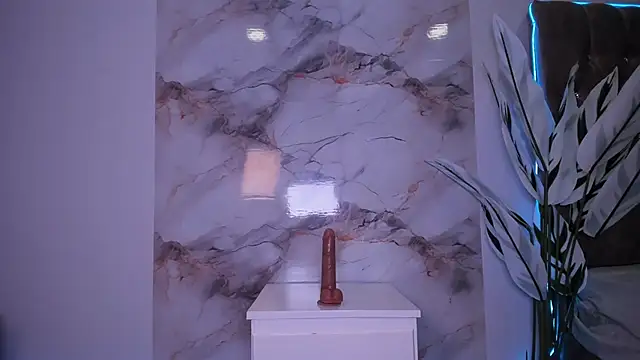 Calyselen Live XXX Chat