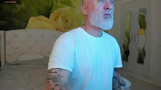 BlowMyXXL Adlı Modelin Web Kamerası Şovu