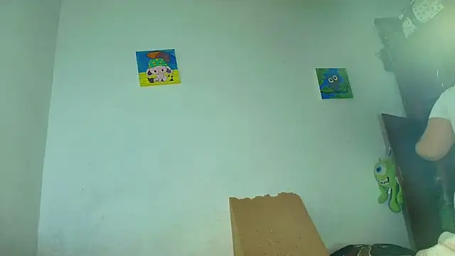 luisahot_9727 Show Webcam