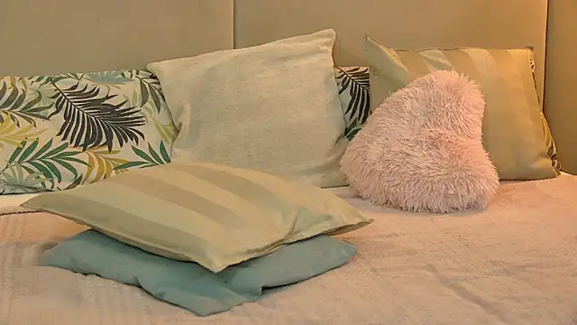 EllieWest – Naživo XXX chat