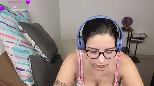 blue__moon_ Adlı Modelin Canlı XXX Sohbeti