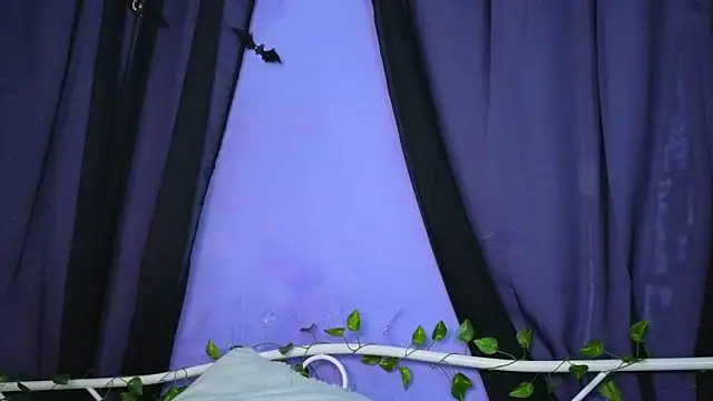 Scarlettsrorm: онлайн-секс-чат