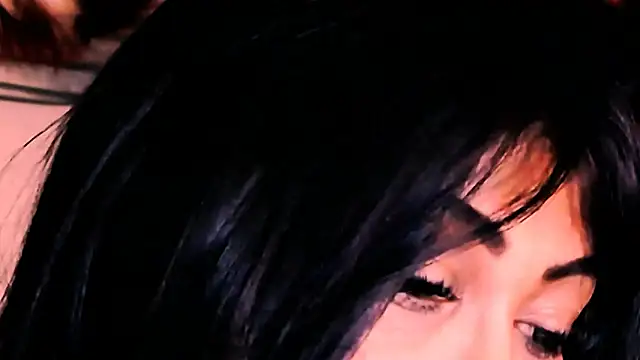 Czat XXX na żywo – indian_dreamgirl