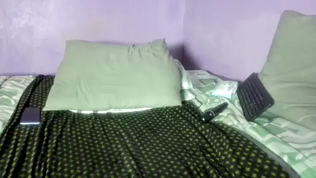 wilmaassylum Adlı Modelin Canlı XXX Sohbeti