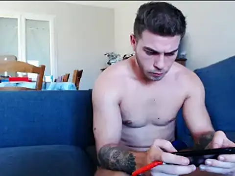 Elkafit28 在線直播表演