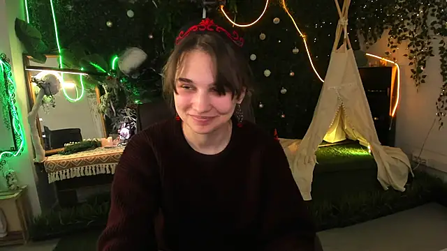 TessaMill: онлайн-секс-чат