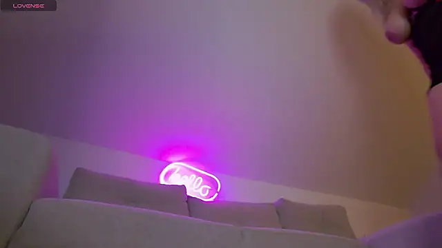 Онлайн чат XXX KhloeK