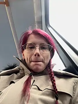 XXX chat uživo modela raen001