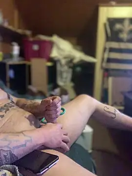 Ldnick69 élő XXX-chatje