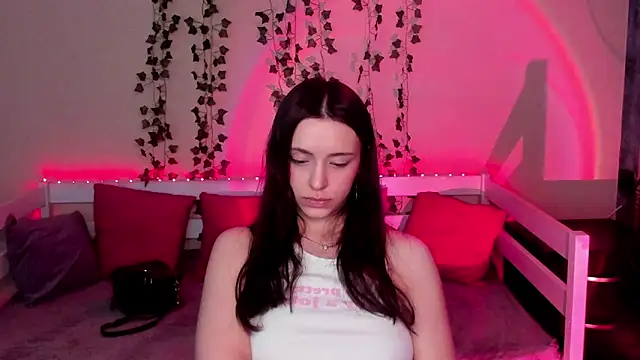 Chatroom XXX en direct de Sahara_Shields