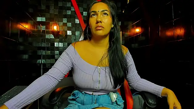 Онлайн чат XXX AzumiWalker