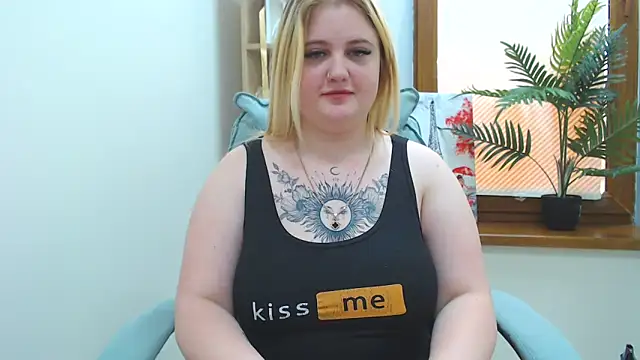 Doliss 现场XXX聊天