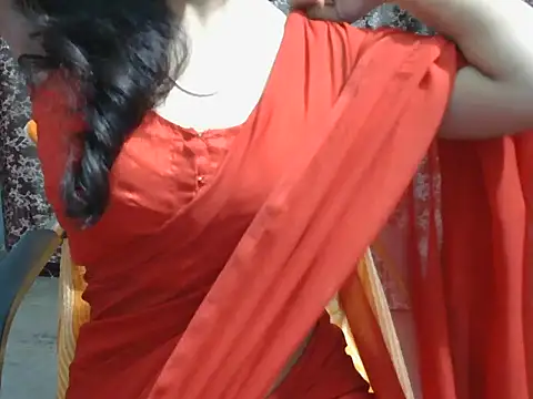 Adorable_Ayesha Adlı Modelin Canlı XXX Sohbeti