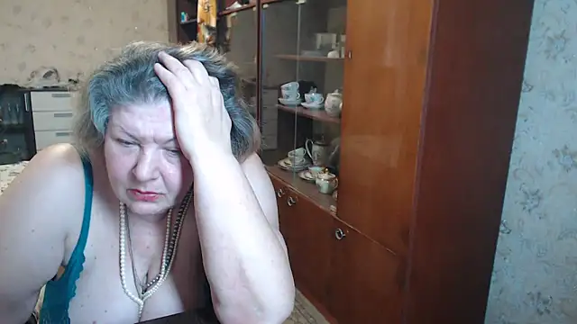 Chat +18 de HotLusi ao vivo