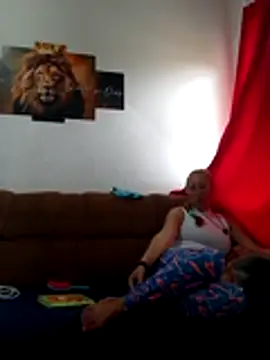 MILEIDE980 live XXX chat