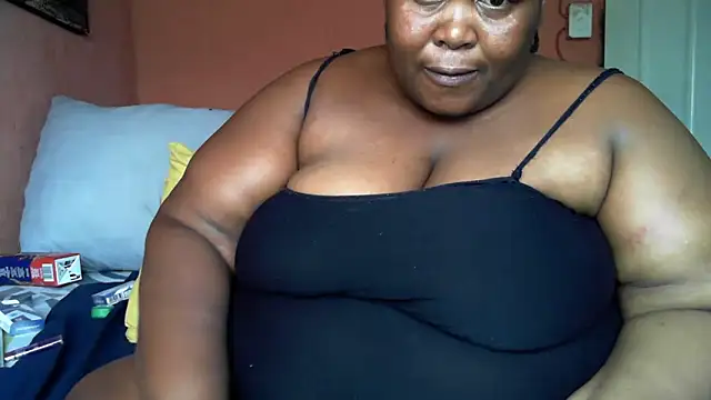 BigBellySlutty Live XXX Chat