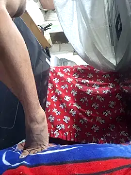 XXX chat uživo modela LunaDrago