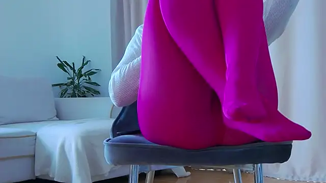 LaraKane live XXX chat