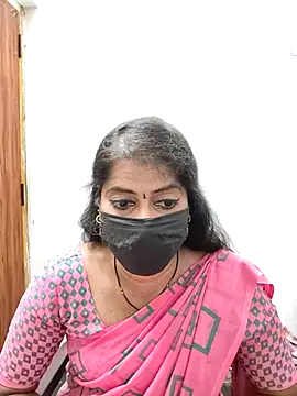 แชท XXX สดของ tamil_Sigappu_Roja