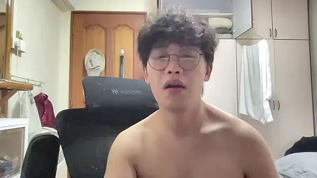 Passionatetwink2n Live XXX chat