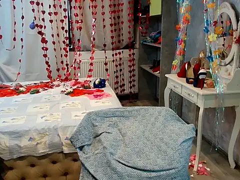 دردشة AnneDevrim الجنسية المباشرة