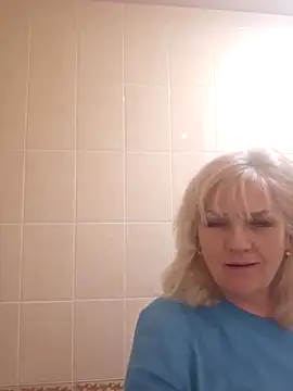 Chatroom XXX en direct de AliceStar333