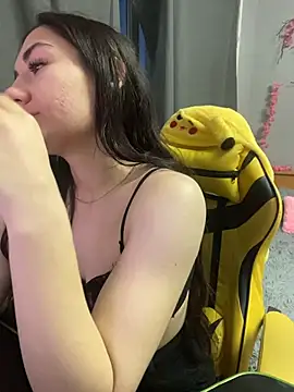 Chatroom XXX en direct de Adele_Shy_