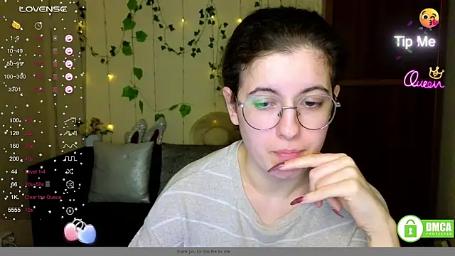 XXX chat uživo modela Aminabeatris