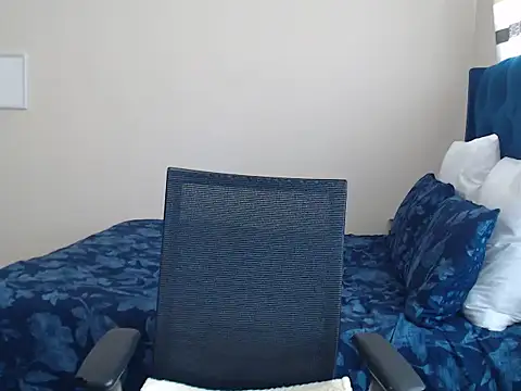 Chat +18 de QUEENMANDYY ao vivo